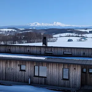 Meijiの丘の宿 ゲストハウス 美瑛町