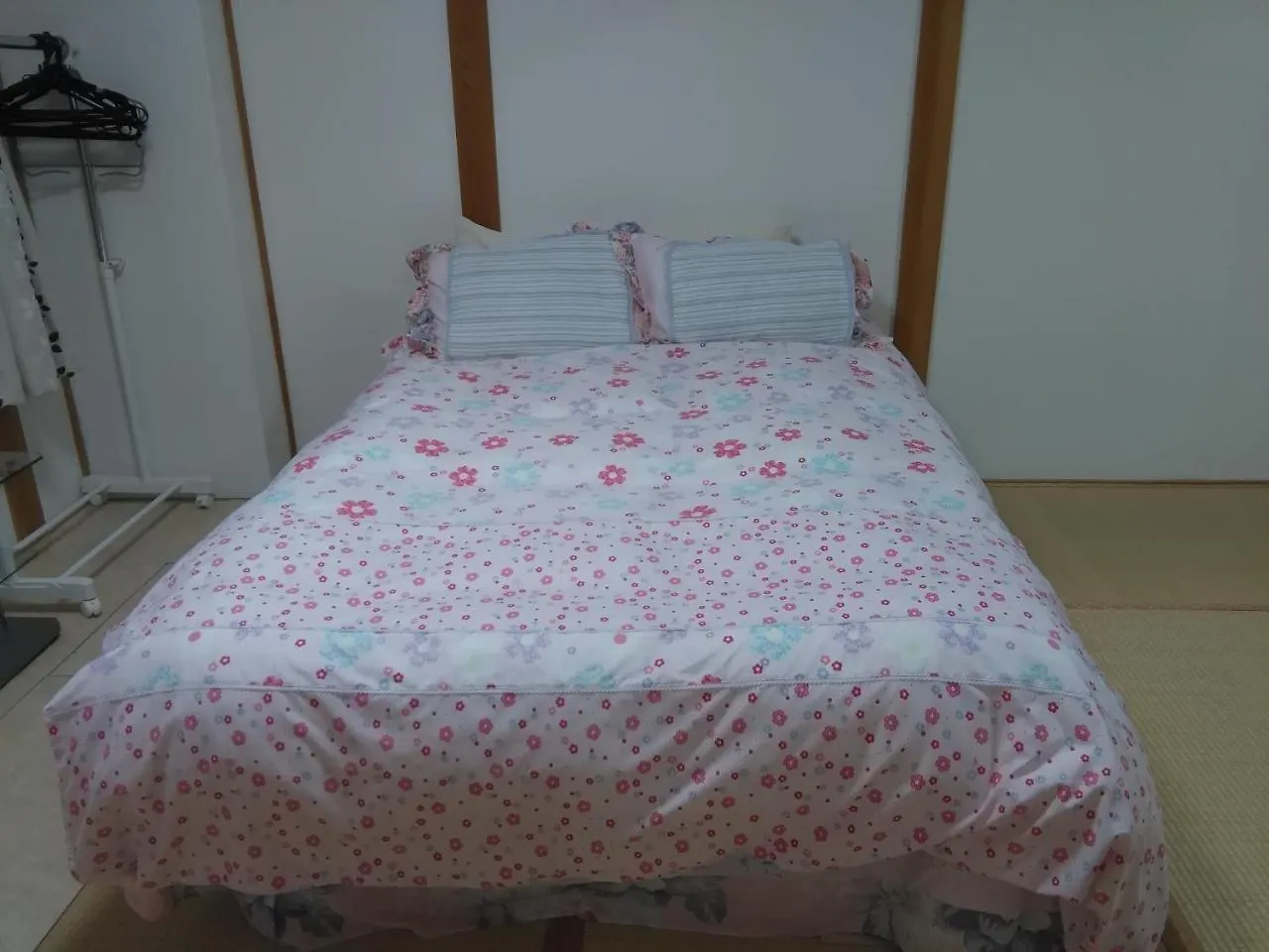 Hotel Osaka Kuma House